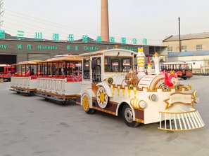 阿狸梦之城观光火车,大型无轨景区观光火车,电动观光火车厂家